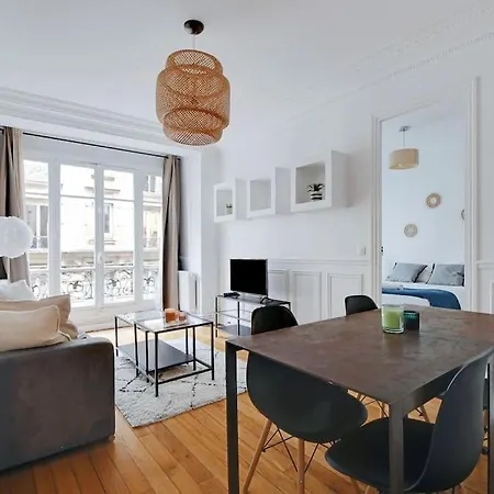 Charmant 2 Pieces * Paris